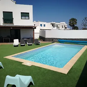 Villaantonia Private Huge Heated Pool And Super Fast Wifi , Playa Blanca (Lanzarote) Spain